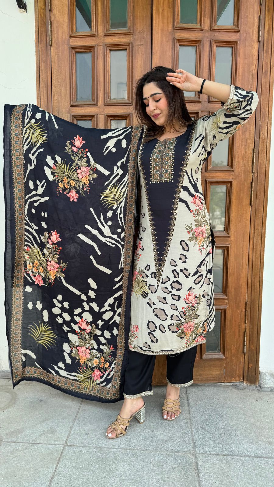 Digital Printed Grey Creamy Straight Suit Set